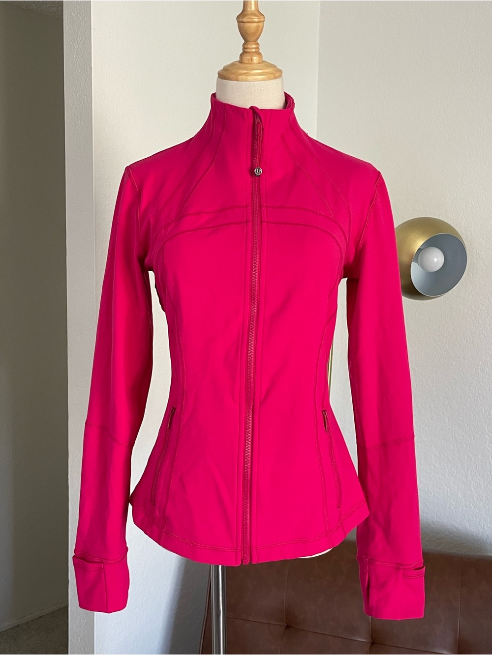 Lululemon Yoga Workout Athleisure Define Luon Slim Fit Jacket